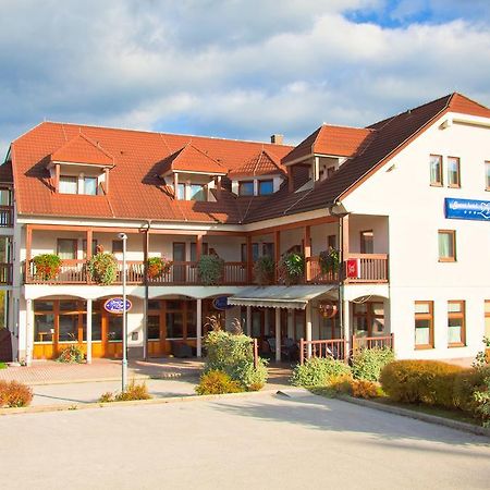 Garni Hotel Zvon ซเร็ตเช ภายนอก รูปภาพ