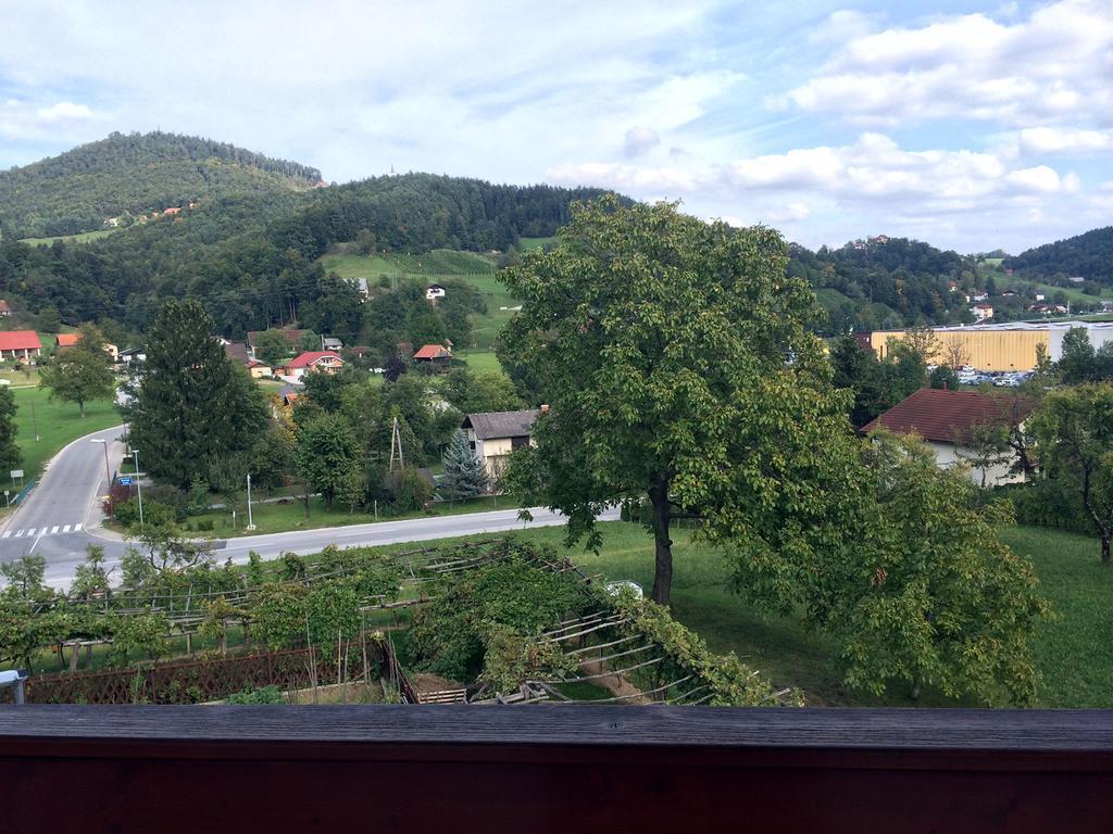 Garni Hotel Zvon ซเร็ตเช ภายนอก รูปภาพ